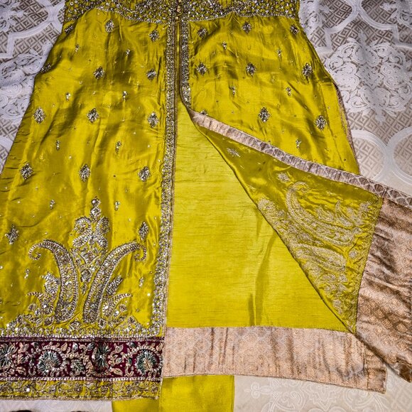 Indian Pakistani Formal Salwar Suit - Picture 5 of 15